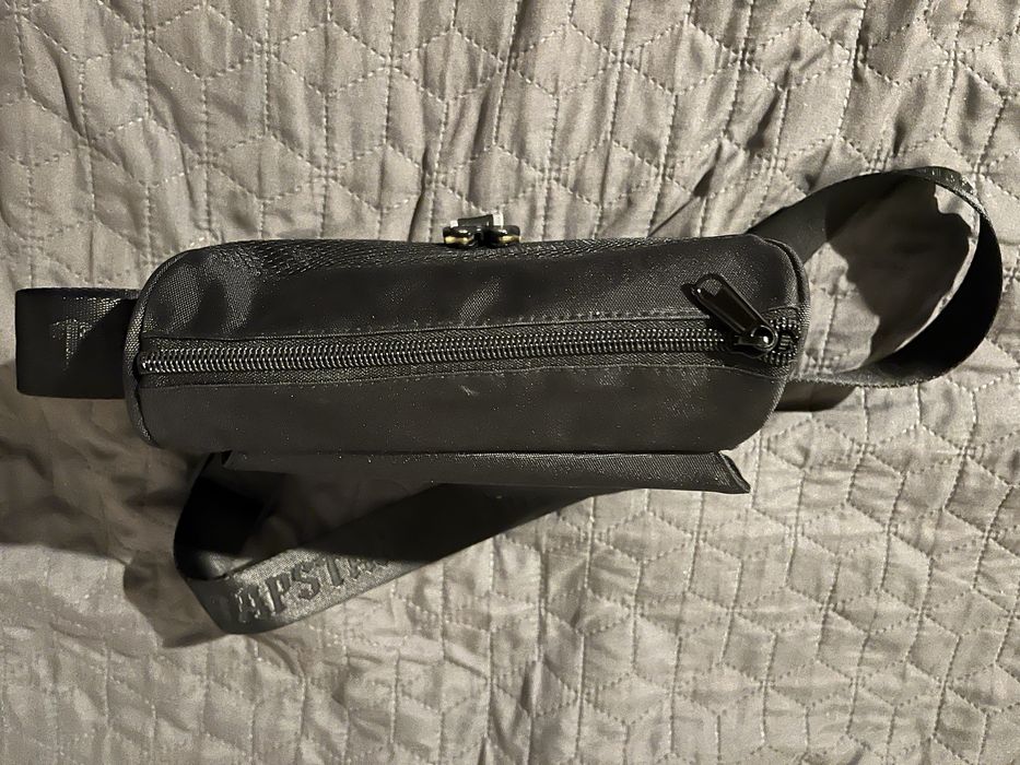 Trapstar чанта (като нова)