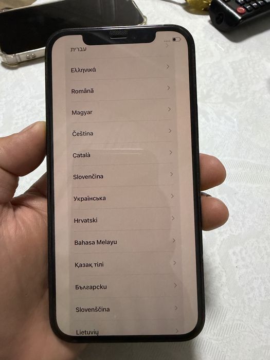 Продам айфон 12 про в хорошем состояний