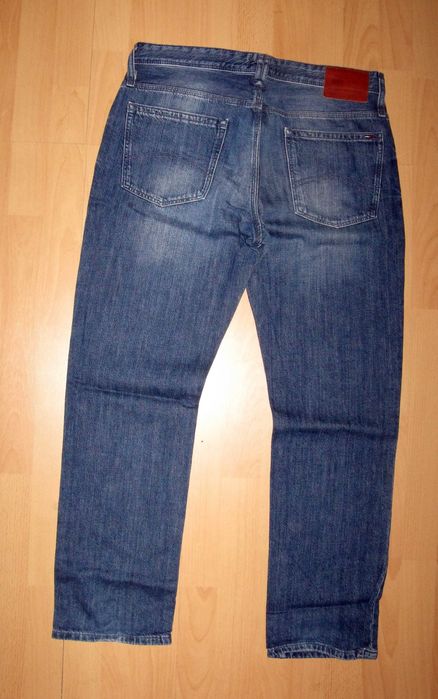 Blugi Tommy Hilfiger W 33 x L 30 / Talie 88 cm - Lungime 105