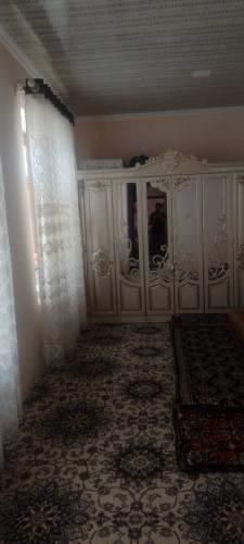 Uy sotiladi to'y tepa Nurafshon