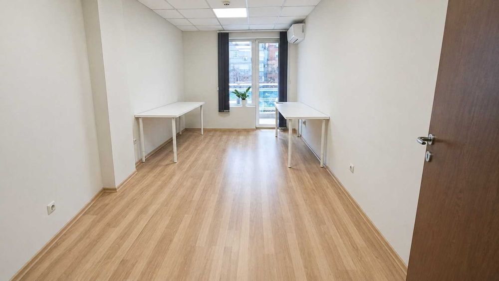 Дава се под наем Офис в Варна, Лятно кино Тракия - 150 кв.м за 1097.01 € - Снимка #3