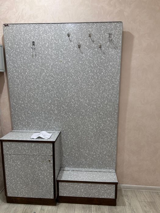 Бесплатно прихожка