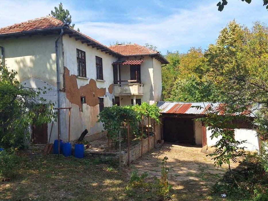 Къща за продажба - с. Колишовци