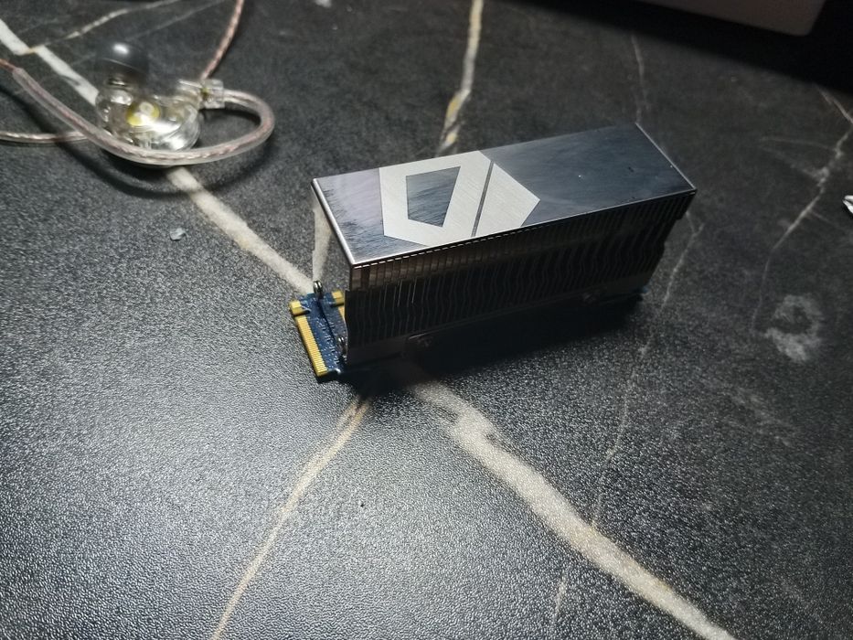 SSD nvme m2  Kingston 1tb