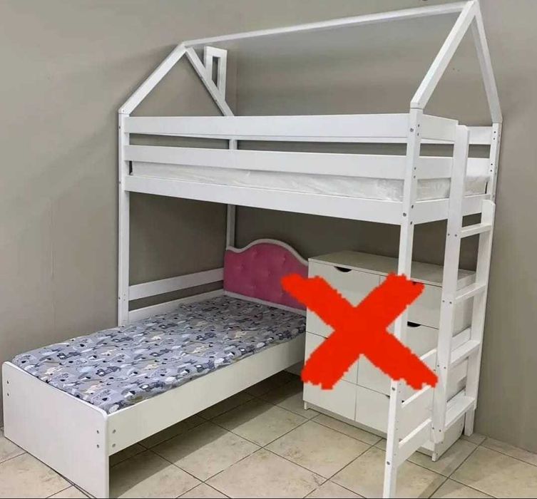 Детская двух ярусная кровать