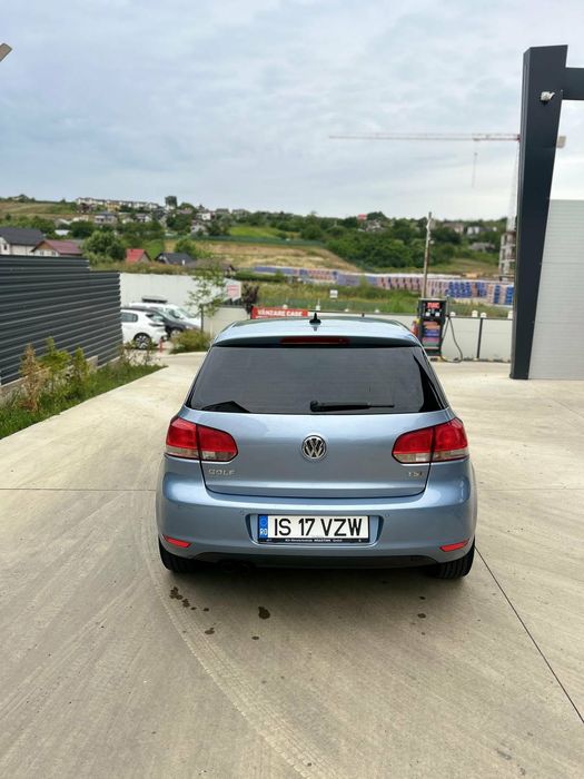 VOLKSWAGEN Golf 2011 — imagine 5