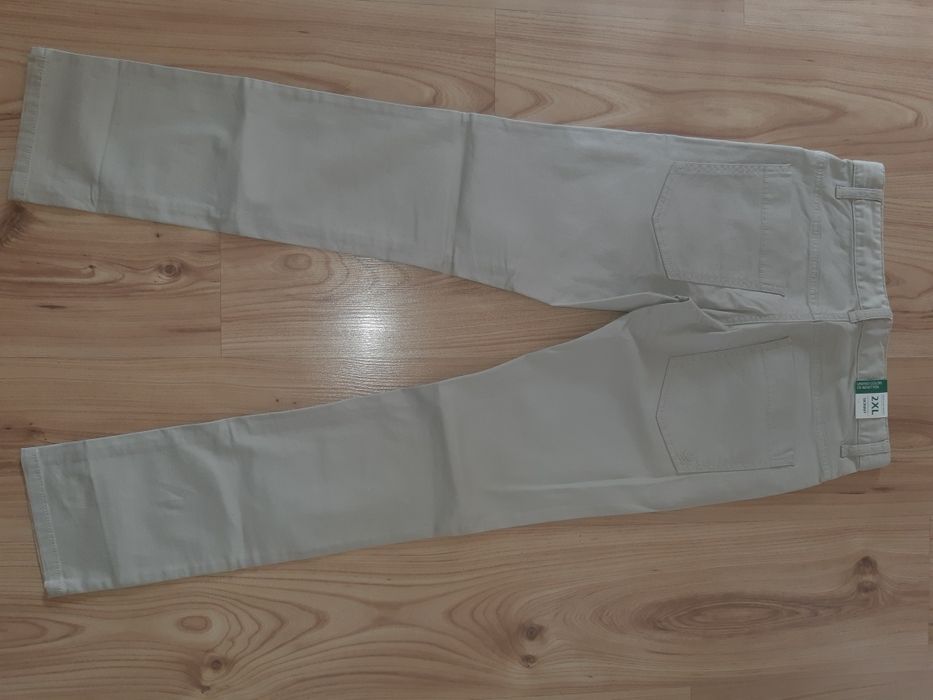 Чисто нов Benetton 11/12 год