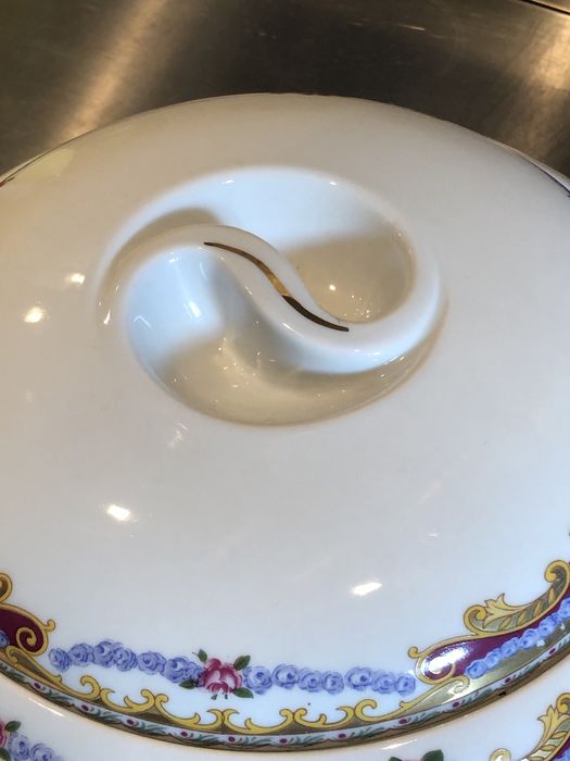 Голям френски порцеланов терин Лимож Франция  и супник