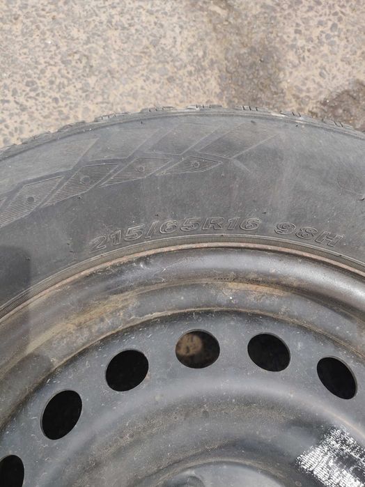 anvelope cu jante 215/65/16