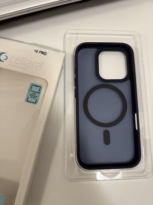 Husa Cellara Iphone 16 pro