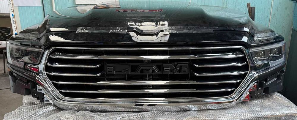 Parte frontala Dodge Ram gen 5 2022