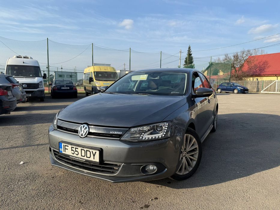Vand Volkswagen Jetta 1.4 hybrid 2014