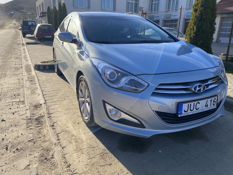 HYUNDAI i40 2014 — imagine 2