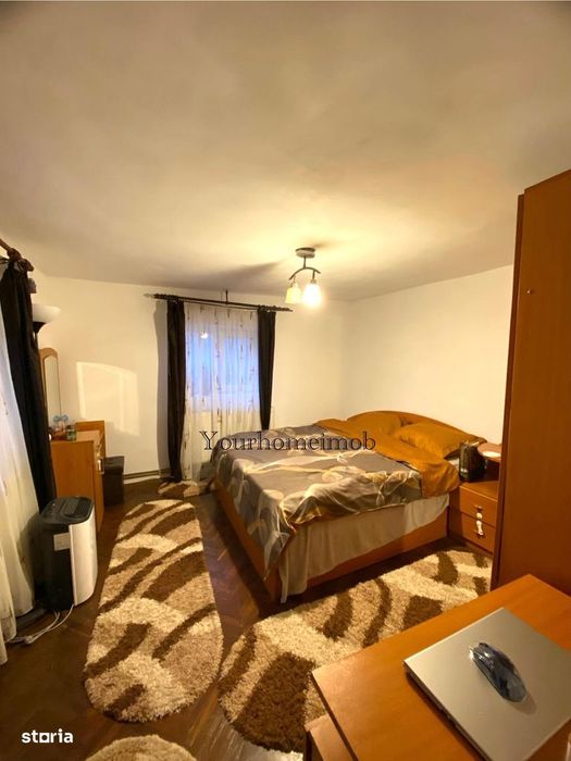 Casa zona Râului 4camere cu centrala