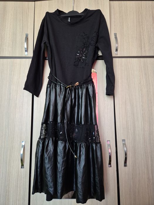 Rochie deosebita pt ocazie