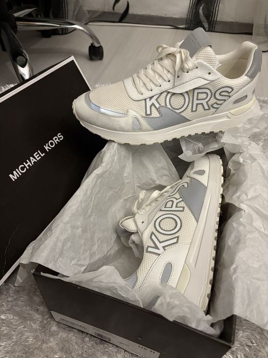 Michael Kors маратонки