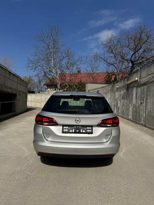 OPEL Astra 2019 — imagine 4