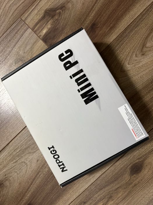 Mini pc Nipogi 8gb/256GB