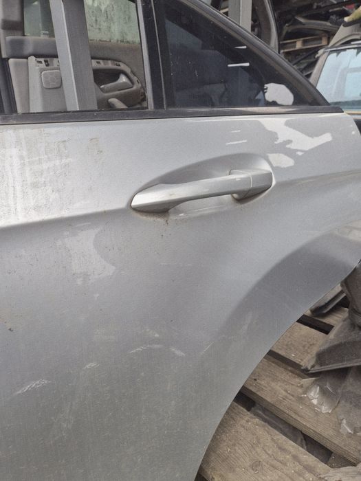 Mercedes/ Врата задна лява за Мерцедес Е класа W212
