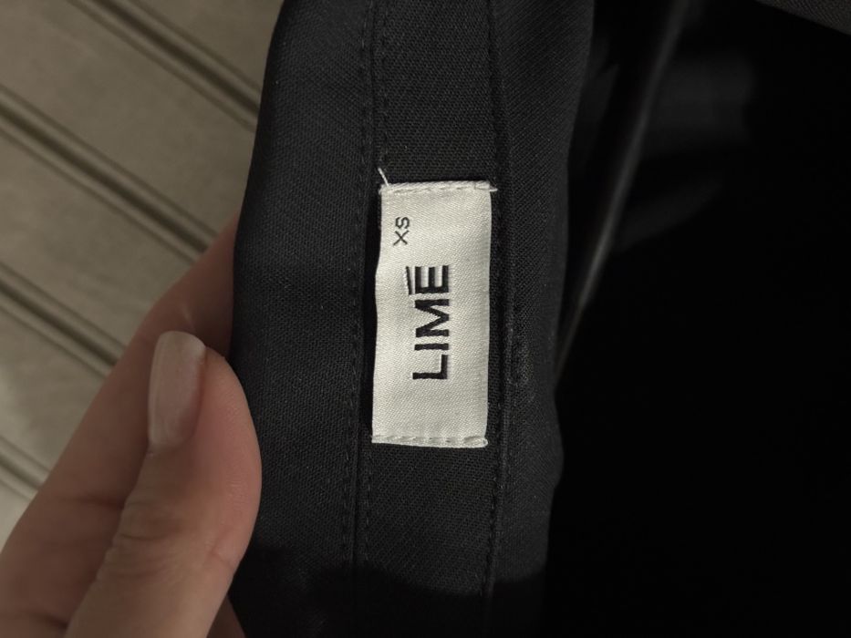 Чёрное короткое  платье