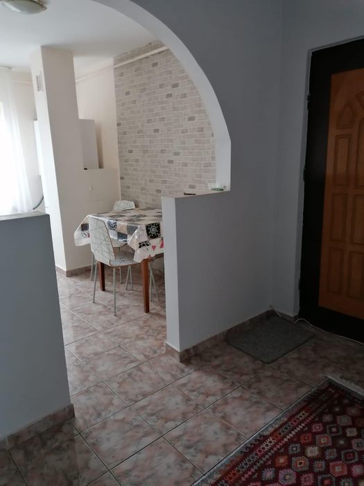 Apartament cu 3 camere