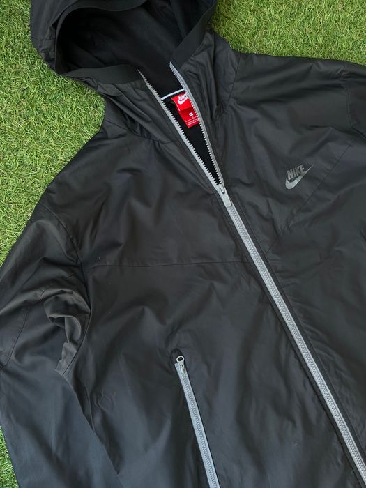 Мъжко яке / ветровка : Nike NSW Windrunner Packable L