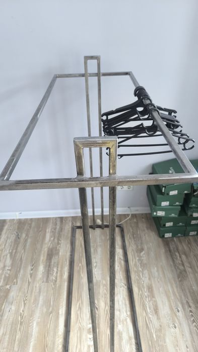 Вешала новые прочные