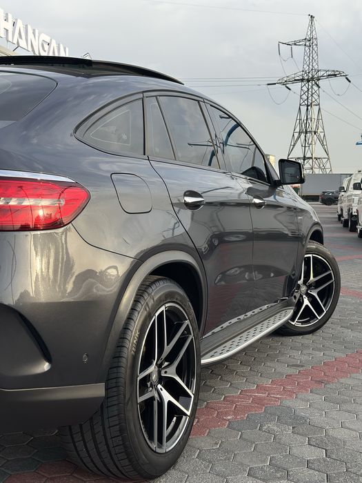 Mercedes-benz GLE 43 AMG