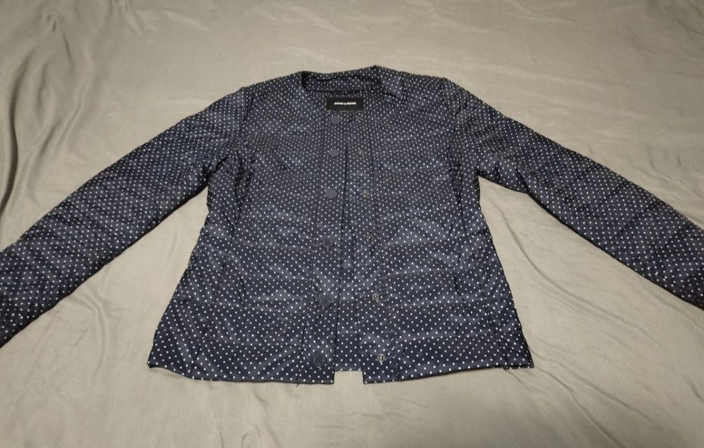 Продам верхнюю одежду!