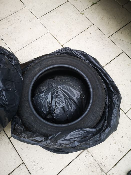 Vand anvelope de vara noi