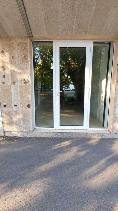 Дава под наем офис, Русе, Център