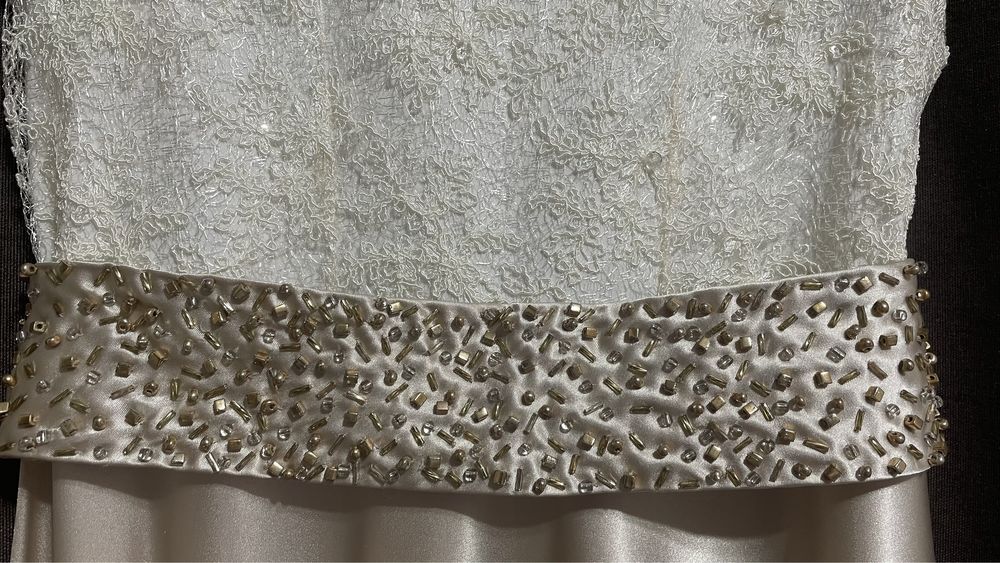 Вечерние платья