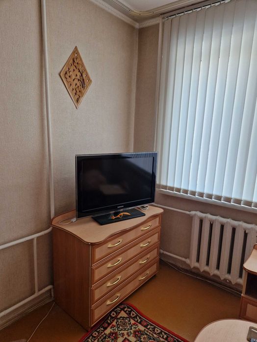 Продам телевизор