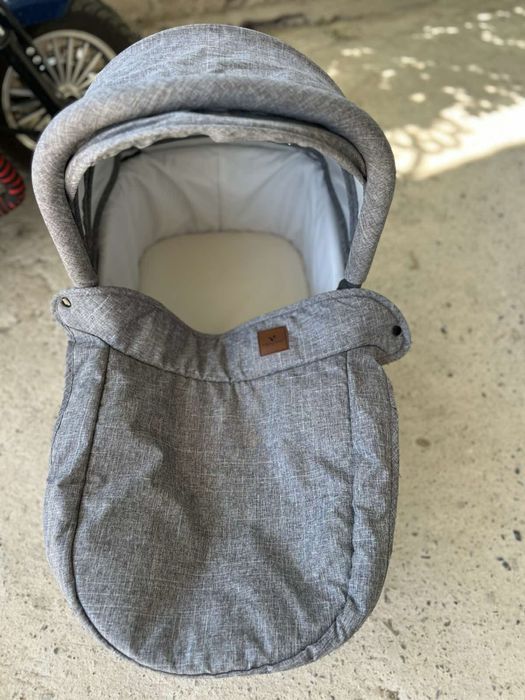 Детска количка 2 В 1