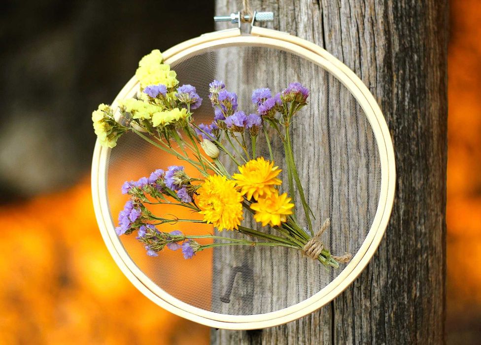 Пана и букети от сухи цветя