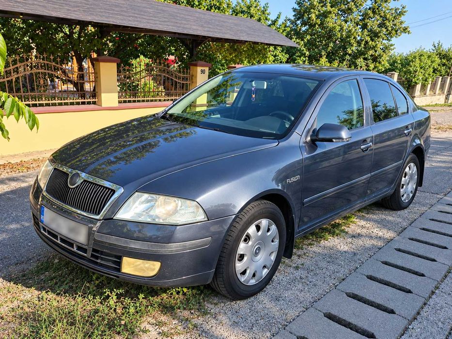 Autoturism Skoda Octavia 2