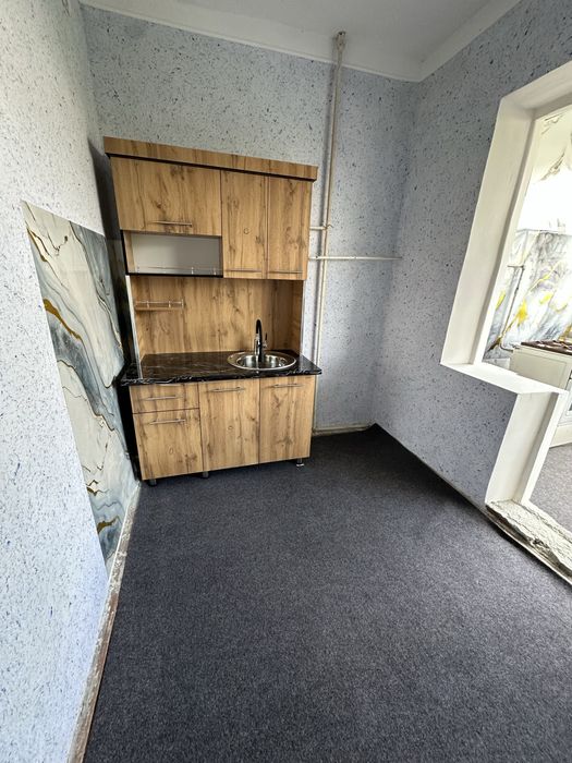 6mkr Lavitani orqasidan 3 xonalik kvartira ijaraga beriladi