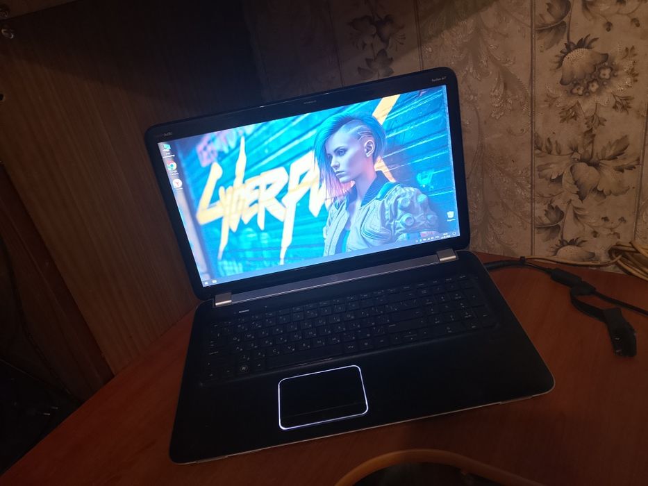 Продам ноутбук кор i7 hp