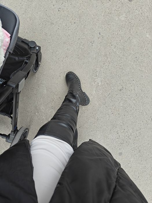 Длинные сапоги ботфорты