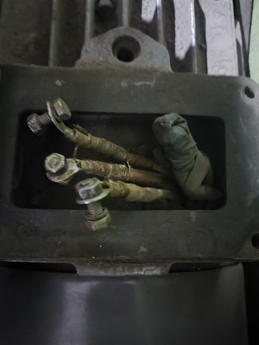 Крановый эл.двигатель МТФ-111 3.5квт.Продам.