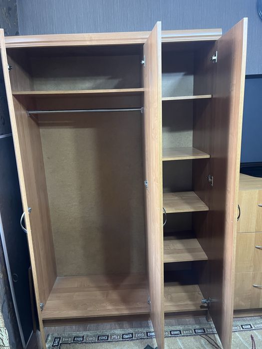 Мебель для спальни и прихожей