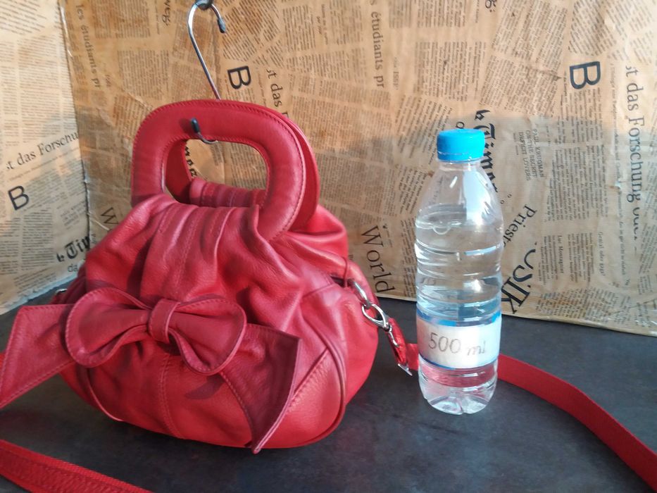 дамска чанта,малка червена,кожена/естествена кожа