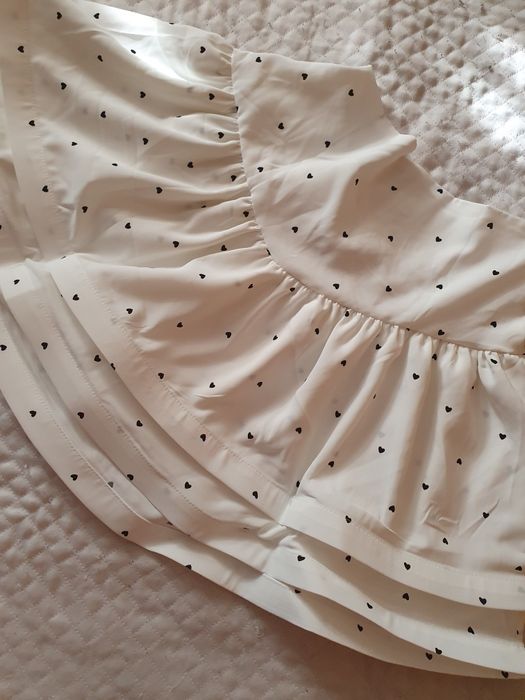 Къса дамска пола