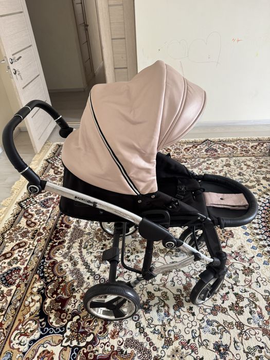 JUNAMA fluo line pink ДЕТСКАЯ КОЛЯСКА 3 В 1