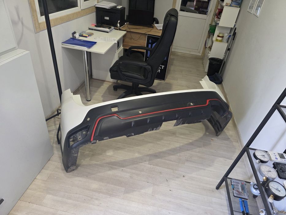 Задний бампер на СУБАРУ ФОРЕСТЕР