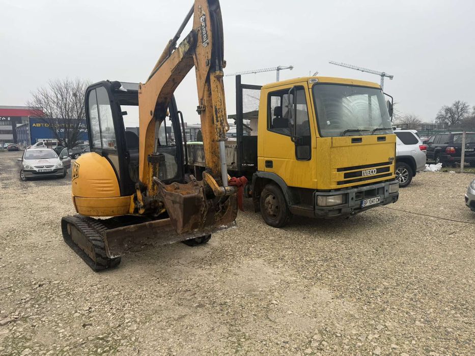 Услуги с мини багер, комбиниран багер и самосвал