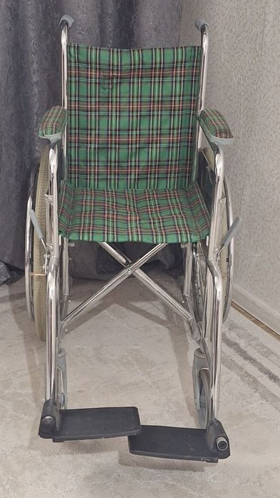 Инвалидная коляска