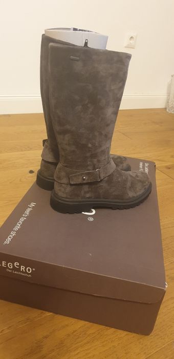 Cizme dama marimea 37 - din piele si cu membrana GORE-TEX