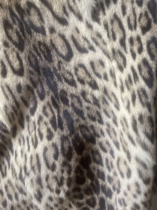 Blana ocelot cu guler vulpe