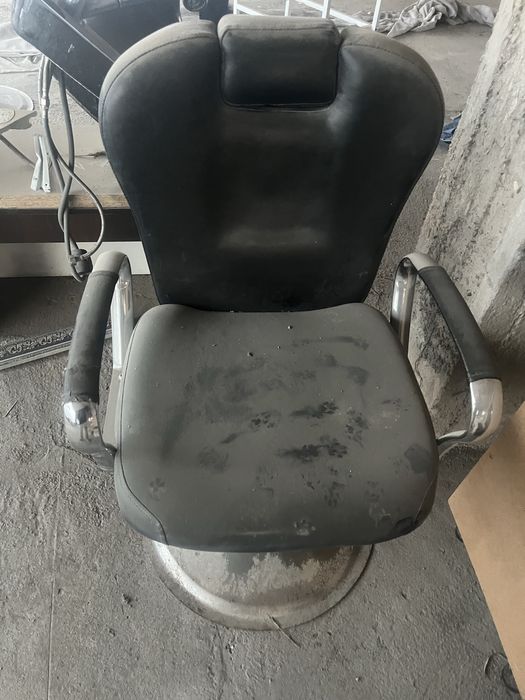 Rakvina stollar sotiladi